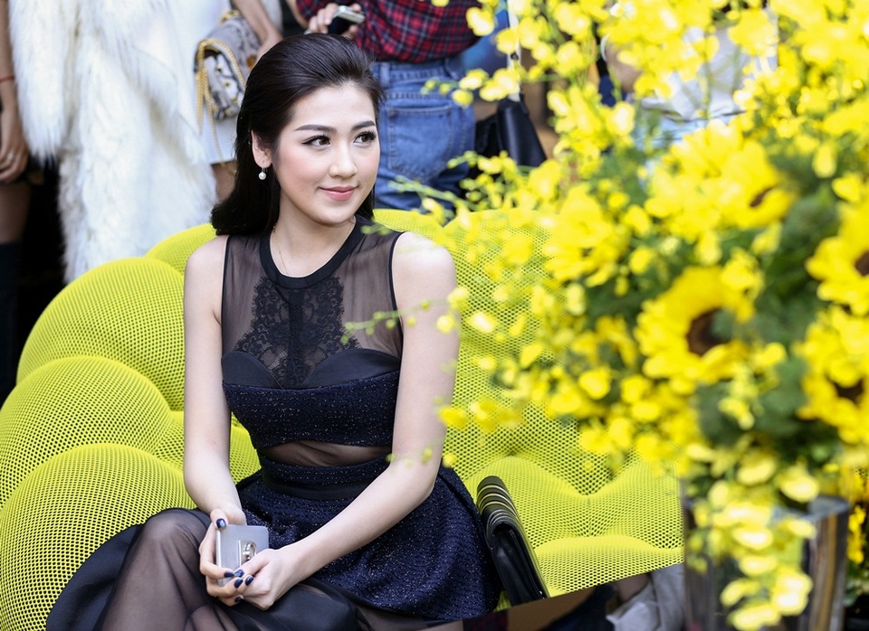 Lan Khuê, Tú Anh “quấn quýt” bên em chồng Hà Tăng - 4 Á hậu Dương Tú Anh.