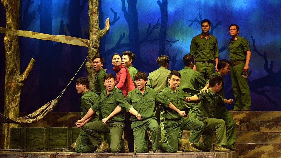 Liên hoan sân khấu thủ đô kỉ niệm 70 năm toàn quốc kháng chiến - 13