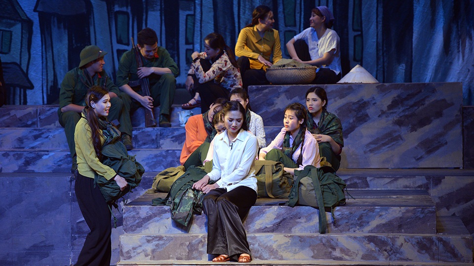 Liên hoan sân khấu thủ đô kỉ niệm 70 năm toàn quốc kháng chiến - 4