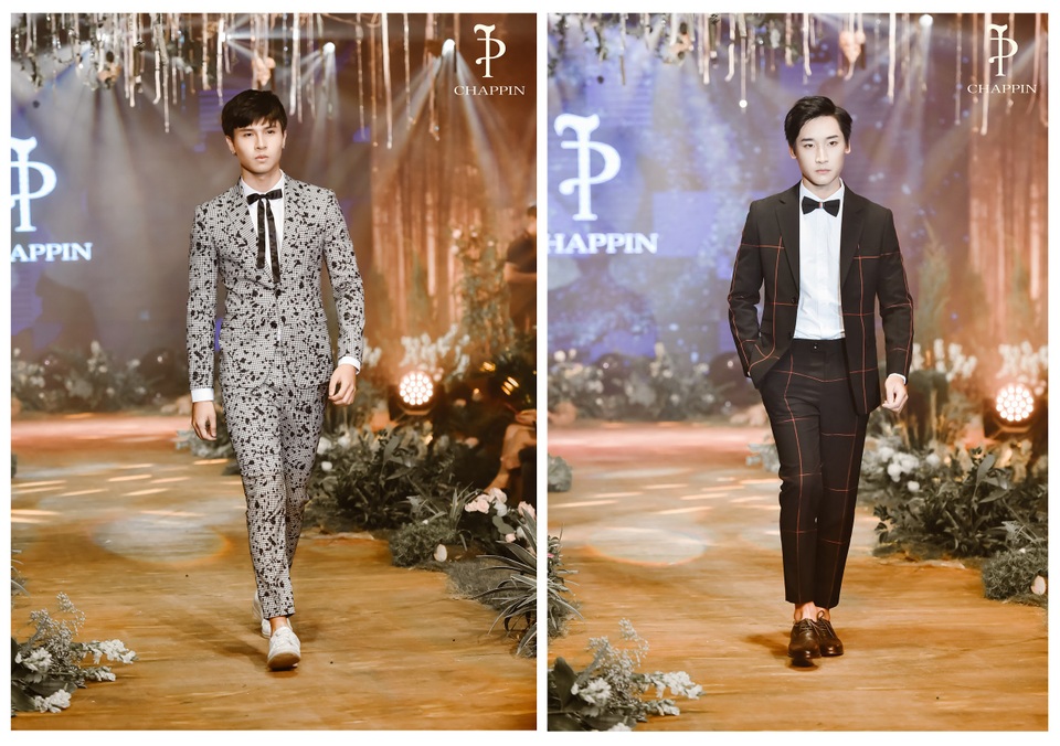 Muốn mặc lịch lãm và “đẹp như giai Hàn” thì đừng bỏ qua BST này - 1 Những họa tiết cá tính được lồng ghép vào bộ vest một cách hài hòa khiến người mặc luôn nổi bật đầy cá tính nhưng không hề mất đi vẻ lịch sự, chỉn chu.