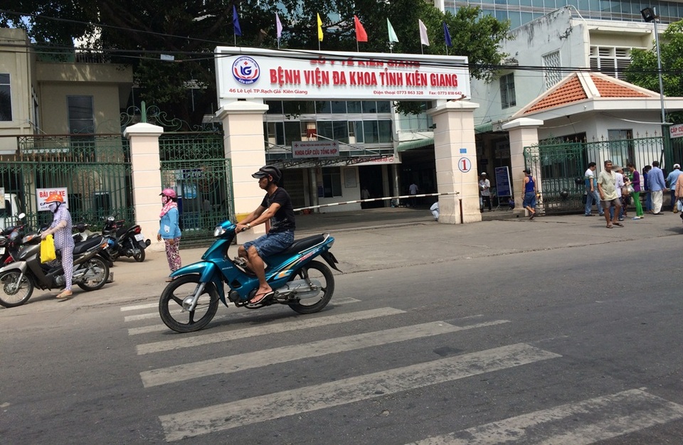 Ông Ngô Hữu Đàng sau một tuần điều trị tại BV Đa khoa Kiên Giang đã được xuất viện hôm qua (7/12)