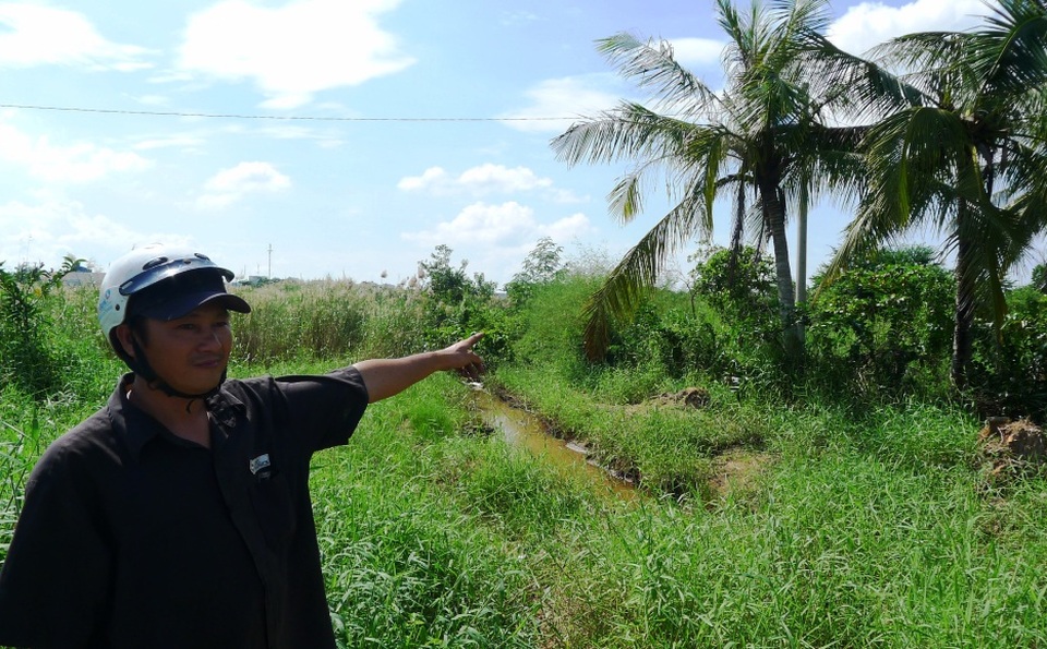 TP Rạch Giá lấy đất dân giao doanh nghiệp “đổi” hạ tầng… còn nhiều khuất tất? - 1 Ngày 19/12 này , UBND TP Rạch Giá tiến hành cưỡng chế mảnh đất của bà Thái Thị Cho dù bà có đơn khiếu nại gửi đến UBND tỉnh, trung ương đề nghị các cơ quan xem xét lại quyền lời của gia đình bà