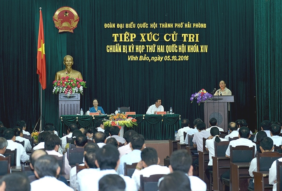 Thủ tướng: Dân thông thì mọi việc đều thông - 1 Thủ tướng phát biểu tại cuộc tiếp xúc cử tri huyện Vĩnh Bảo - TP.Hải Phòng.