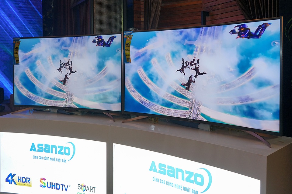 Ra mắt TV màn hình cong 4K đầu tiên do Việt Nam sản xuất - 2 Hai kích thước màn hình của TV màn hình cong của Asanzo