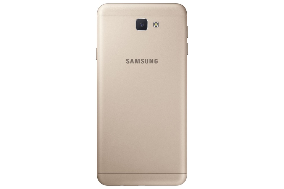 Điểm danh những smartphone tầm trung gây "sóng gió" trong năm 2016 - 2 Điểm danh những smartphone tầm trung gây "sóng gió" trong năm 2016 - 2