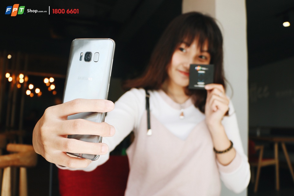 Trải nghiệm Galaxy S8, trúng Galaxy S8 Plus - 4 Bên cạnh bộ quà 3 triệu đồng, FPT Shop sẽ tặng thêm 8 vé du lịch Mỹ cho tất cả khách hàng đặt mua Galaxy S8/ S8 Plus