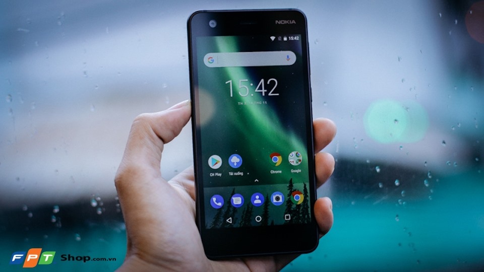 Nokia 2 sở hữu chuẩn chống nước IP52 giúp người dùng yên tâm sử dụng dù ở bất cứ điều kiện thời tiết nào