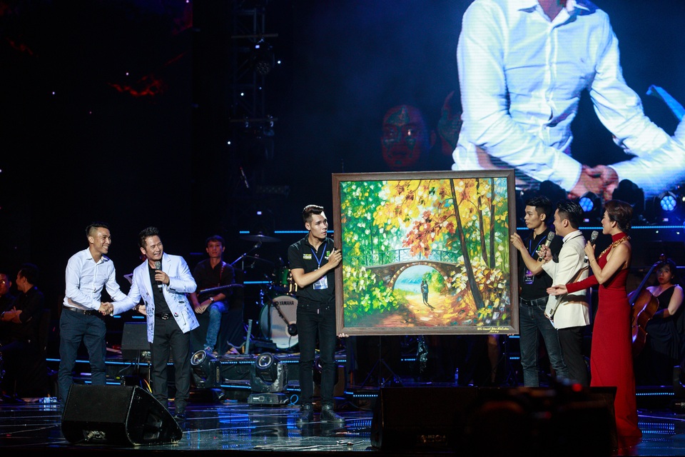 Lý giải bất ngờ về chuyện giành nhau vé “Đêm tình nhân 3” - 7