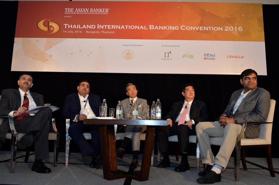“Cuộc đua” giải thưởng lớn của các ngân hàng - 2 The Asian Banker cũng có rất nhiều hội nghị được tổ chức tại nhiều quốc gia đang phát triển ở châu Á