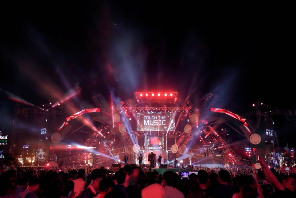 Sân khấu độc nhất của Heineken Green Room với hiệu ứng âm thanh ánh sáng hoành tráng hứa hẹn sẽ làm các khán giả Đà Nẵng vỡ òa cảm xúc trong âm nhạc