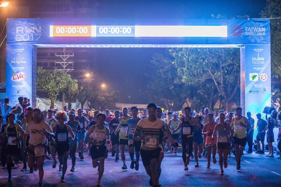 Đánh dấu mốc 25 năm lịch sử marathon thành công - 1 Giải Việt dã TPHCM lần thứ 4 đánh dấu mốc 25 lịch sự marathon thành công