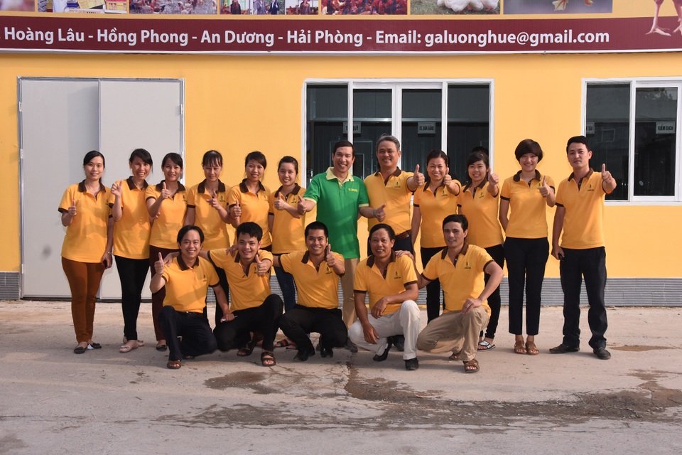 Câu chuyện về người nâng tầm cho giống gà bản địa Việt Nam - 2 Kiên trì là chìa khóa của cánh của thành công