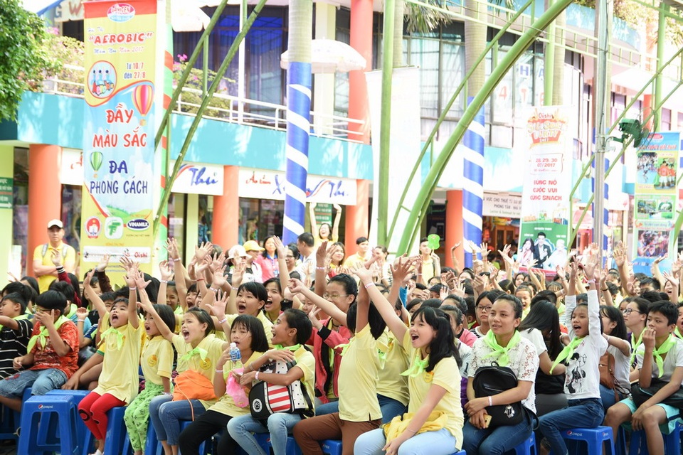 Chuyến đi thực sự đã truyền cảm hứng khát khao và ước mơ cho tất cả các em. Tôi mong rằng, chương trình mang ý nghĩa xã hội như thế này sẽ cần được nhân rộng hơn nữa để tổ chức nhiều sân chơi lành mạnh, bổ ích, giúp các em phát triển tốt hơn cả về thể chất lẫn tinh thần, mang đến niềm vui, phấn khởi mỗi khi hè về”. Dự án “Cho em mùa hè” không chỉ mang đến cho trẻ em kém may mắn những ngày hè đầy ắp niềm vui mà còn là hành trình lấp lánh những ước mơ, hy vọng về một tương lai tươi sáng.