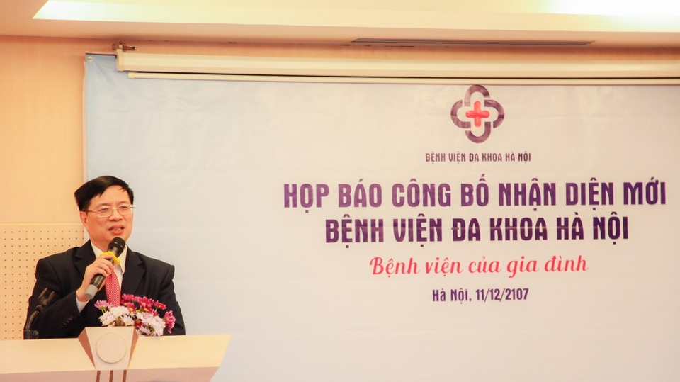 GS.TS Lê Trung Hải: "Nghề thầy thuốc là nghề phải học cả đời" - 1 GS. TS. Lê Trung Hải tại buổi Họp báo công bố nhận diện mới của Bệnh viện Đa khoa Hà Nội