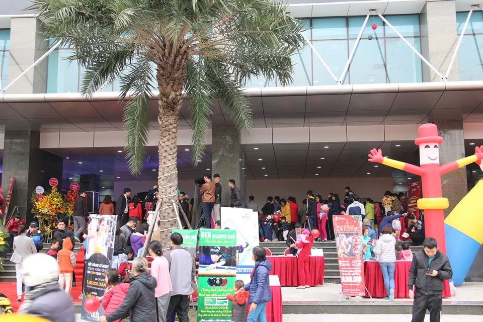 Gemek Tower chỉ 14tr/m2 giá rẻ tương đương nhà ở xã hội của Geleximco - 2 Trung tâm thương mại Gemek Shopping Mall được khai trương ngày 17/1/208