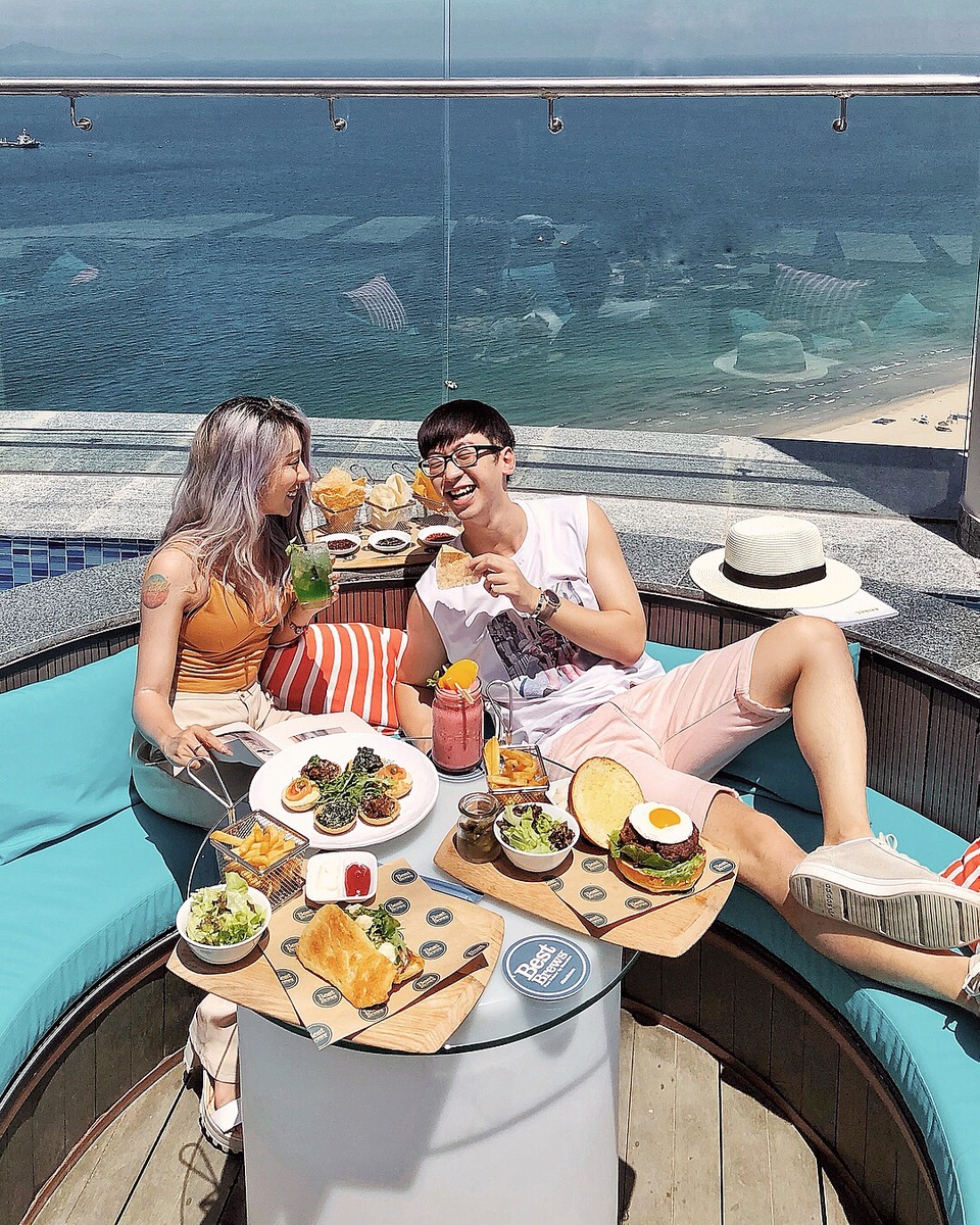 Four Points by Sheraton bứt phá trên BXH các khách sạn tại Đà Nẵng - 4 Các dịch vụ ẩm thực và giải trí của Four Points by Sheraton Đà Nẵng mang đến sự hài lòng tối đa cho khách hàng (ảnh: Ninh Tito)