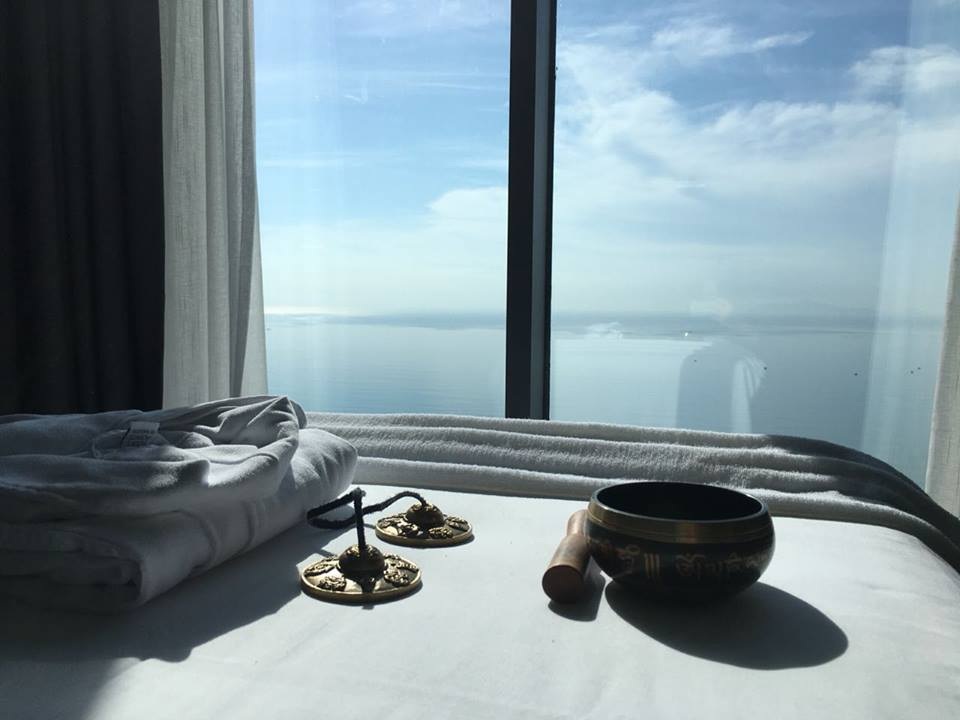 Trải nghiệm xu hướng du lịch mới tại spa đẳng cấp ở Đà Nẵng - 3 Sự hòa hợp của Serenity Spa với không gian biển trời rộng lớn mang lại cảm giác thư thái cho mọi khách hàng