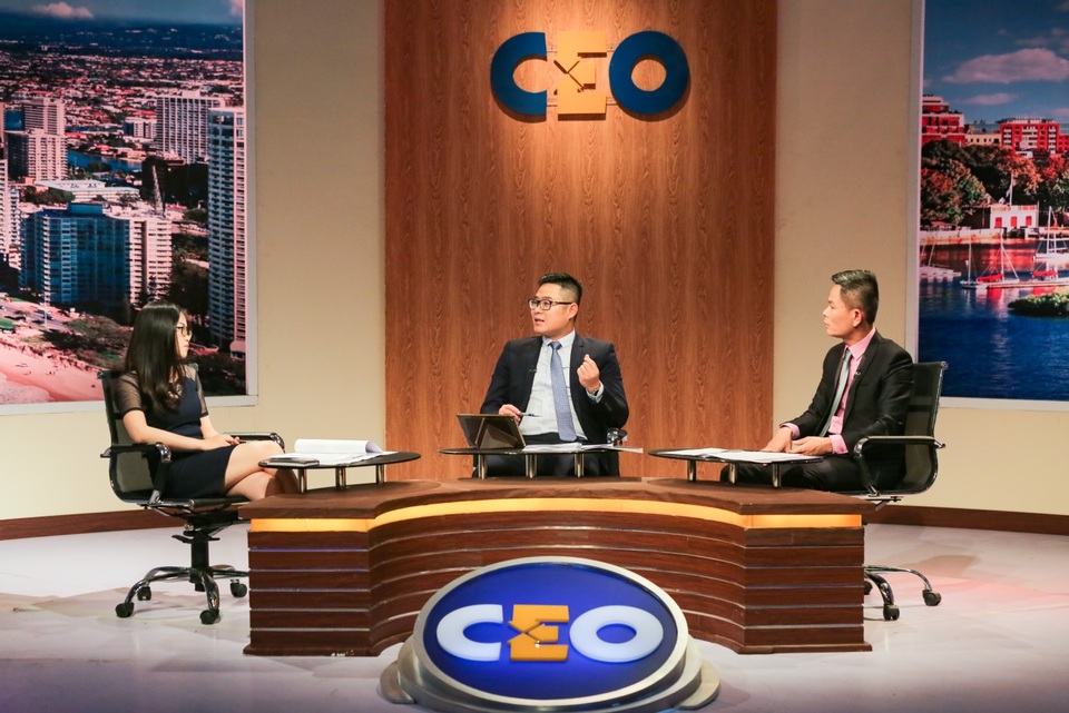 Vàng bạc Phú Quý - Tự "lột xác" cho hành trình mới - 3 CEO Phạm Hải Âu tham gia chương trình CEO – CKTC trên VTV1 (Chương trình do Đài truyền hình Việt Nam phối hợp với Hoàng gia Media Group và Thời trang OWEN thực hiện)