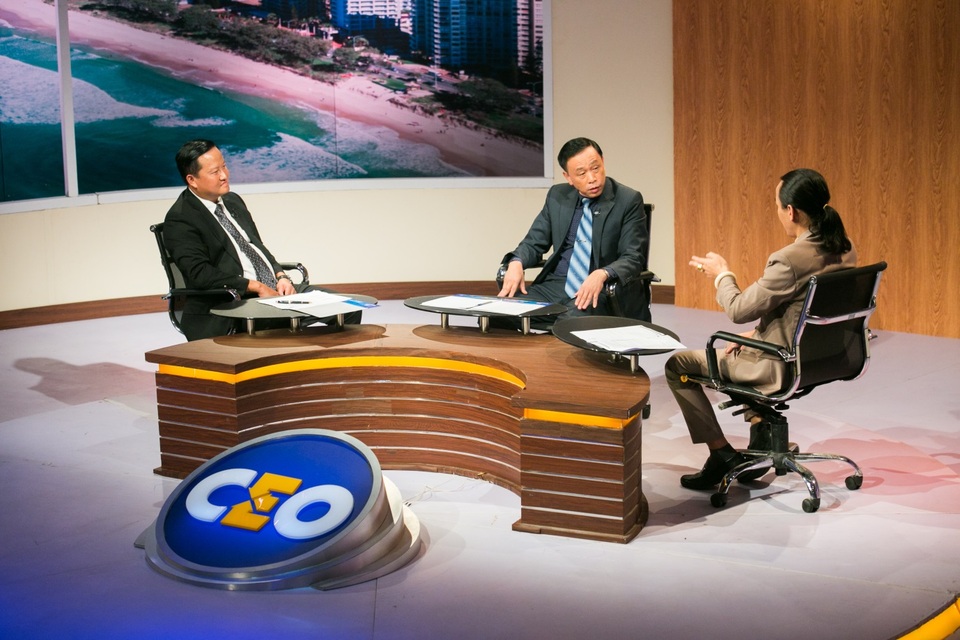 Minh Phương - Thành công vì theo kịp thời đại - 3 CEO Nguyễn Ngọc Thắng tham gia chương trình CEO – CKTC trên VTV1(Chương trình do Đài truyền hình Việt Nam phối hợp với Hoàng gia Media Group và Thời trang Owen thực hiện)