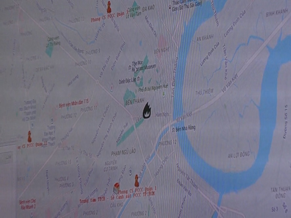 Dấu hiệu đốm lửa màu đen biểu thị cho đám cháy đã được khống chế.