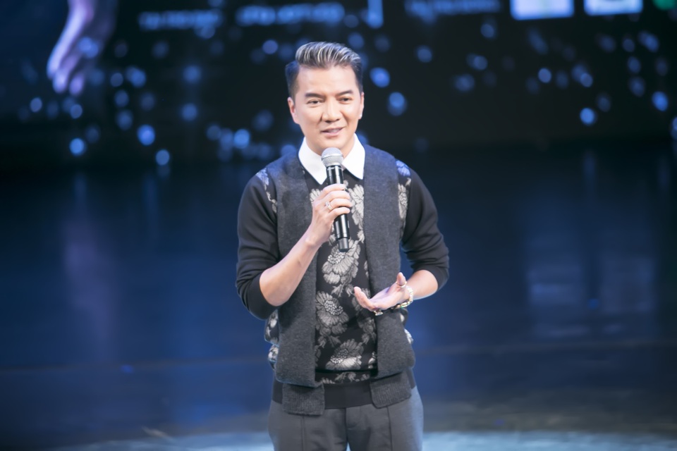 Mr Đàm chỉn chu chuẩn bị cho show diễn lớn - 1 Đàm Vĩnh Hưng chia sẻ trong buổi họp báo giới thiệu đêm nhạc kỷ niệm 20 năm ca hát.