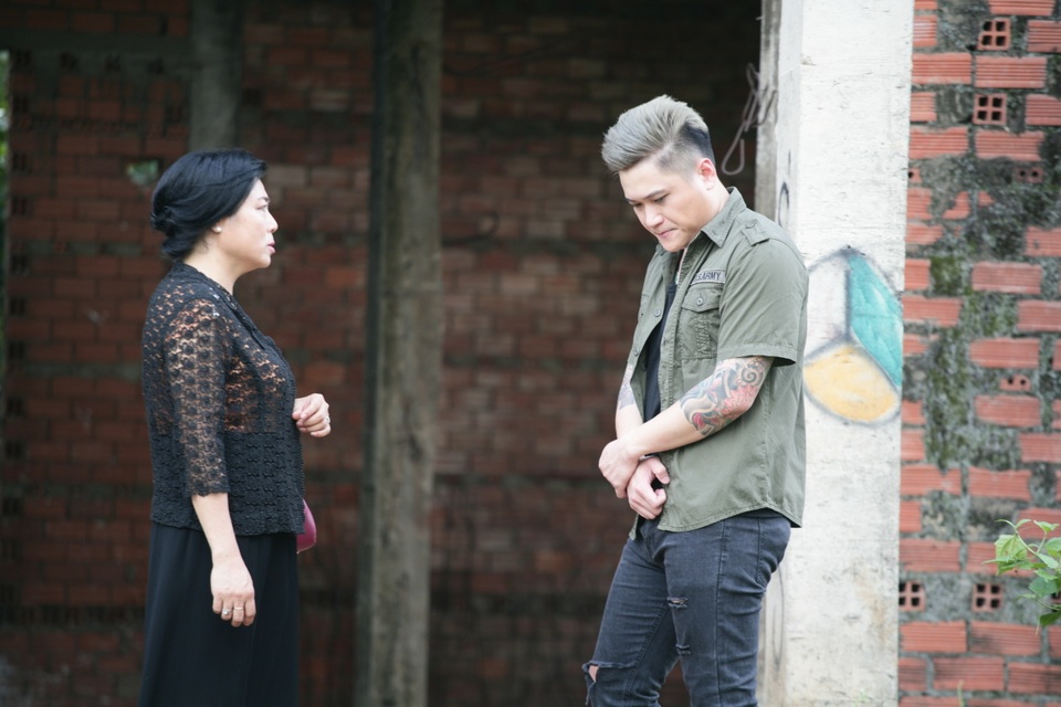 Khắc Việt nhường vợ sắp cưới cho Vũ Duy Khánh trong MV mới - 4