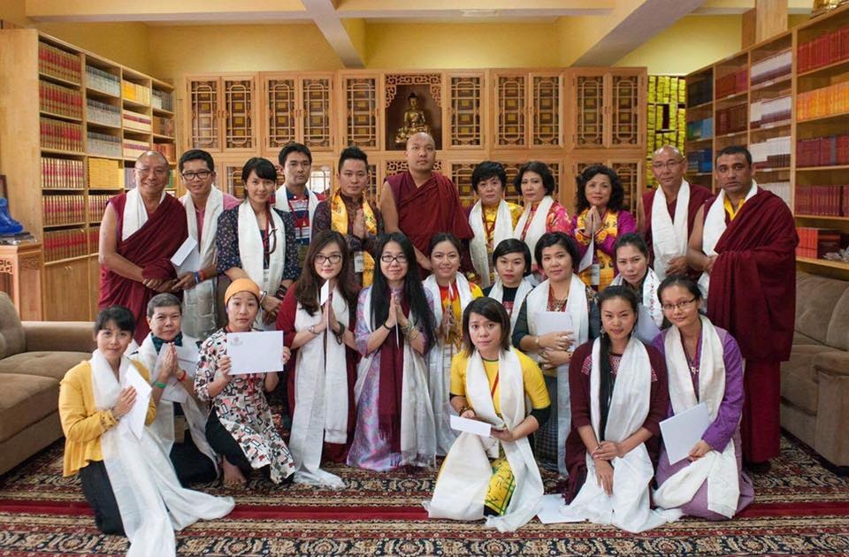 Tùng Dương nghỉ chạy show, hành hương về đất Phật - Ấn Độ - 4