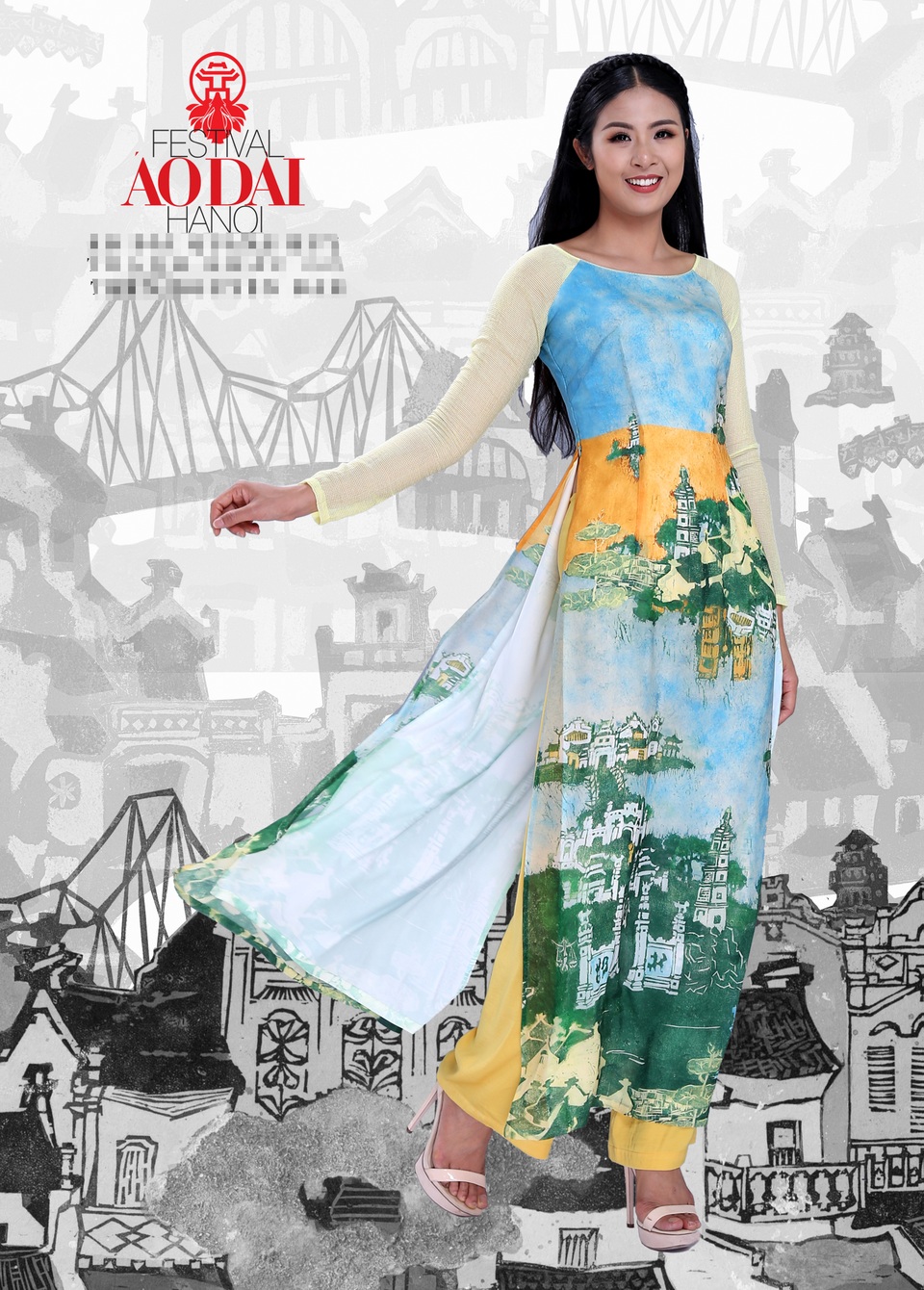 Chuyện về bộ sưu tập áo dài được lấy ý tưởng từ tranh khắc gỗ - 1 Hà Nội hiện lên đầy thân thương trên tà áo dài với những hình ảnh rất quen thuộc.