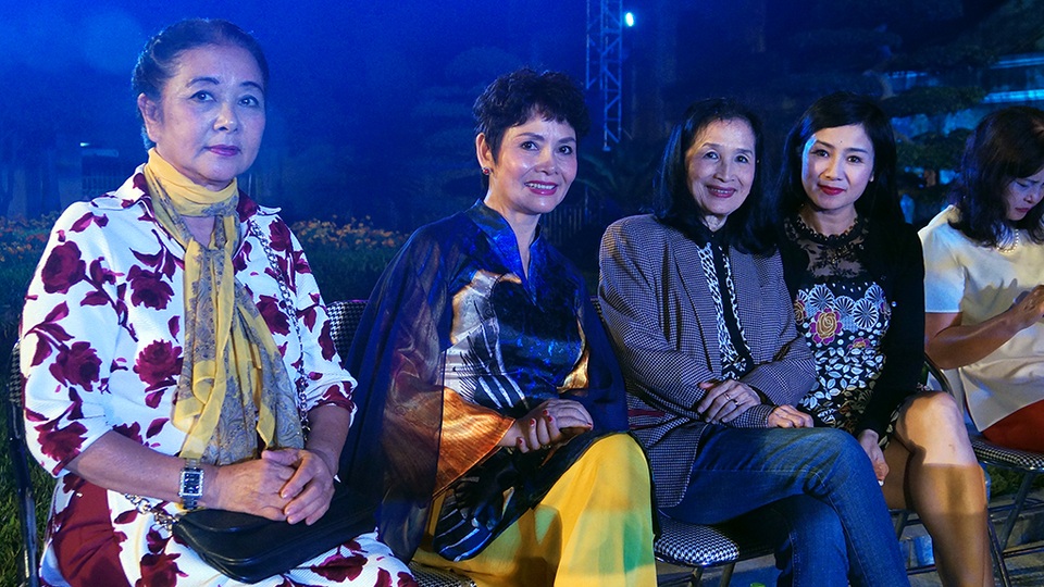 NSƯT Thanh Loan, NSND MInh Châu, NSND Trà Giang, NSƯT Thu Hà.