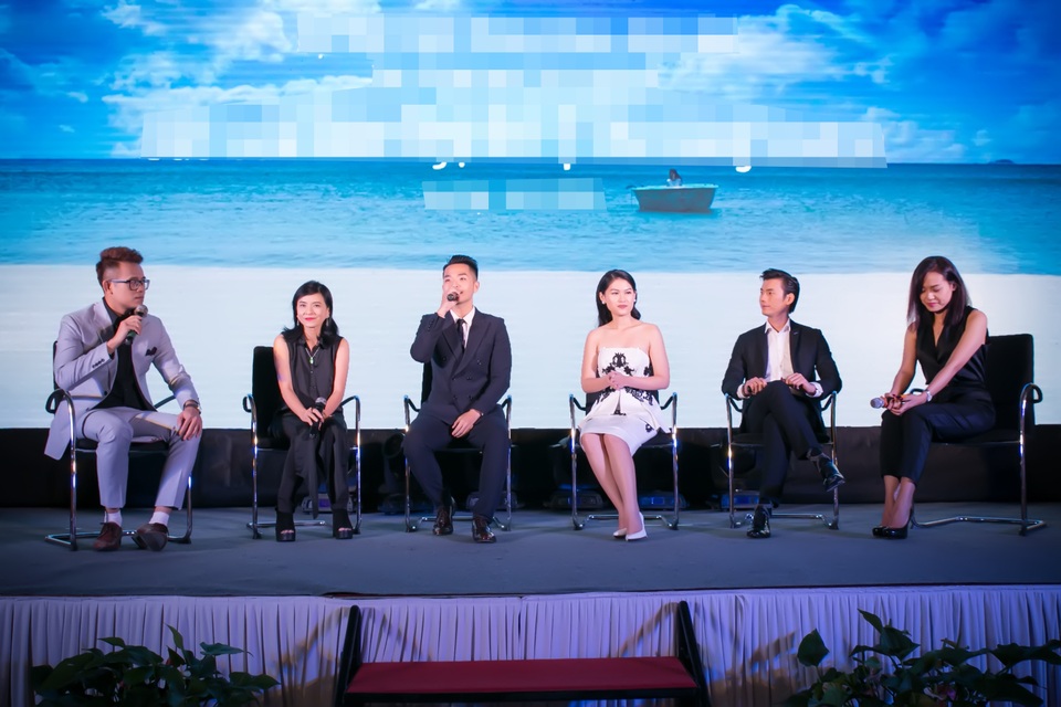 Ngọc Hiệp chia sẻ, chị thấy rất thú vị khi xem lại vai diễn của mình khi phim đã đóng máy. Ảnh: DBN.