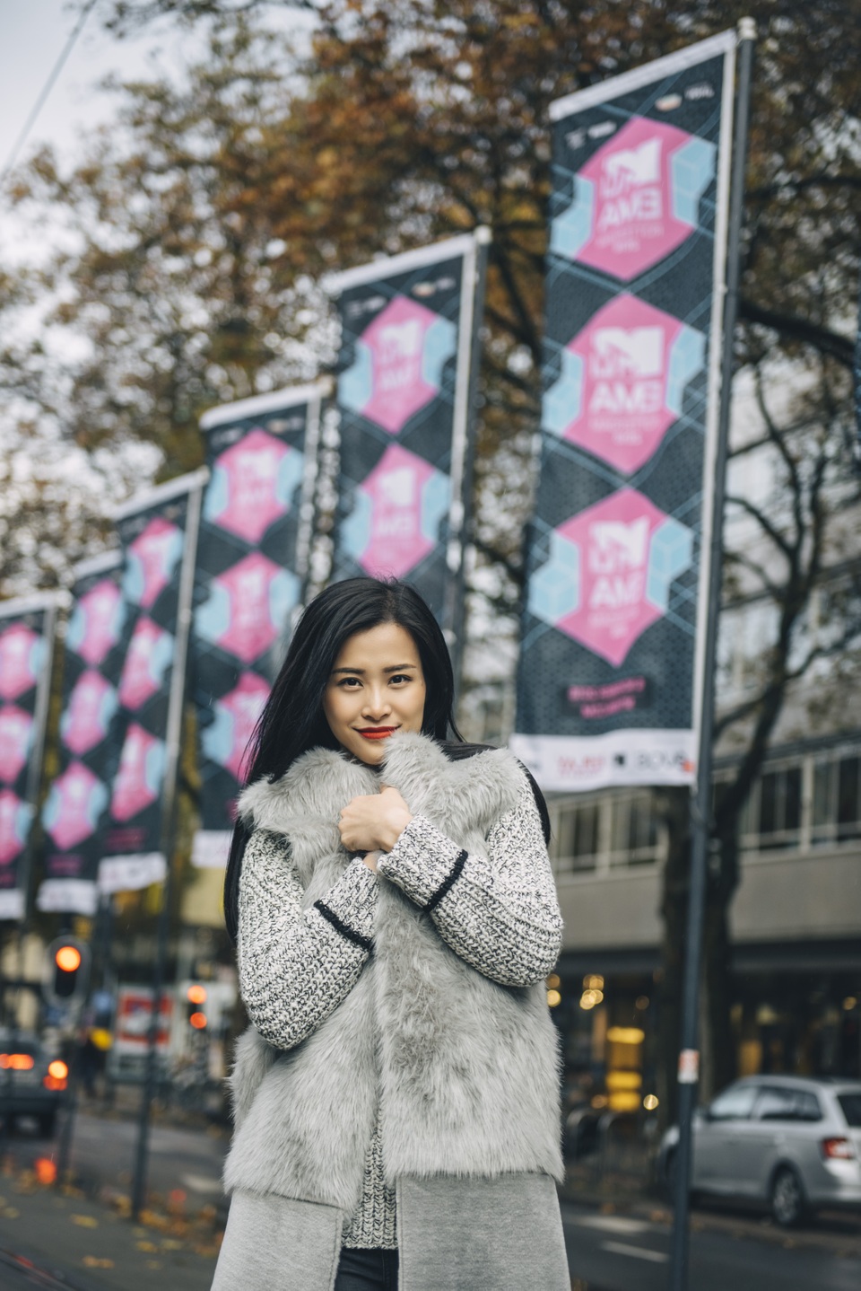 Đông Nhi sẽ trở về Việt Nam sau khi nhận giải.