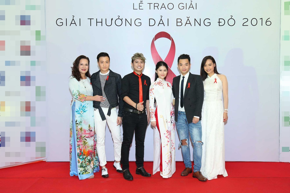 Dàn sao Việt vinh danh những người đẩy lùi bệnh AIDS - 1