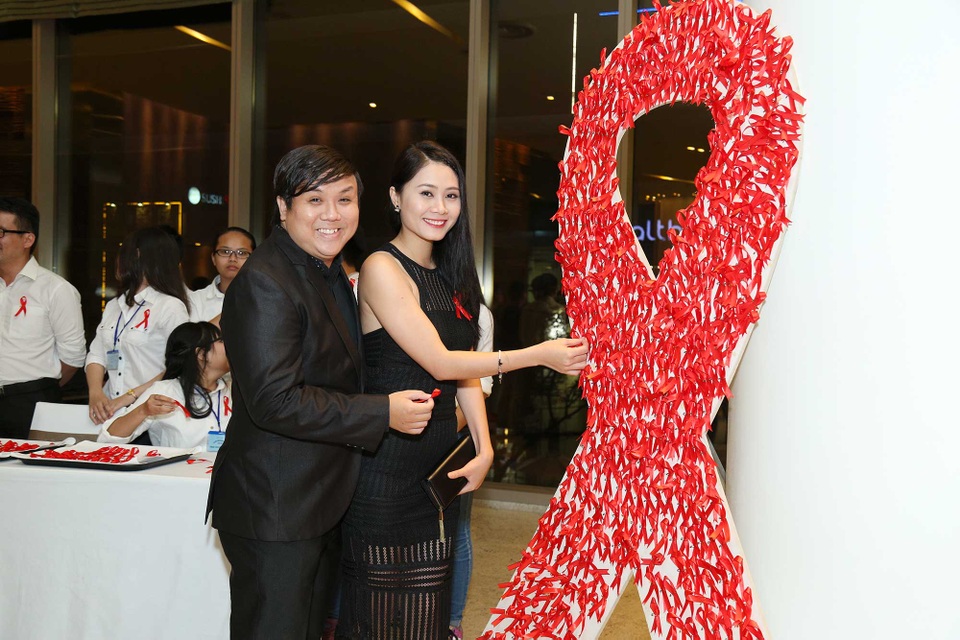 Dàn sao Việt vinh danh những người đẩy lùi bệnh AIDS - 8