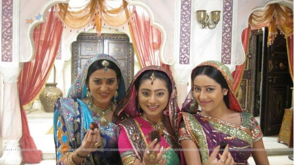 Khán giả Việt kỷ niệm ngày mất của “Cô dâu 8 tuổi” Pratyusha Banerjee - 3 Pratyusha Banerjee trong phim Cô dâu 8 tuổi.