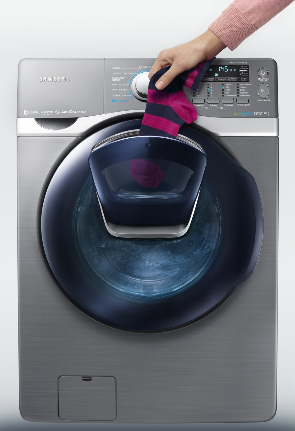 Máy giặt Addwash – Xứng tầm phụ nữ hiện đại - 1 Khuyết điểm lớn nhất của máy giặt cửa trước đã được khắc phục sau 30 năm.
