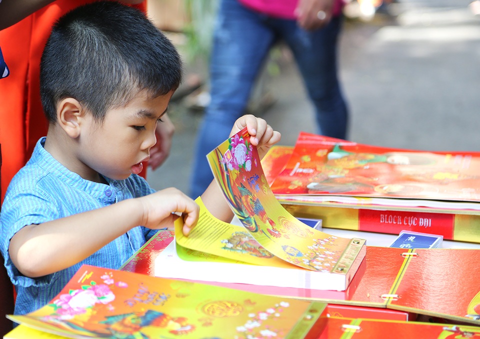 Trẻ nhỏ cũng quan tâm đến lịch