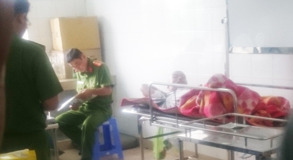 Bắt đối tượng giết bạn thân vì nợ 100 ngàn đồng - 1 Đối tượng Tỷ bị giám sát chặt chẽ tại BVĐK tỉnh Long An.