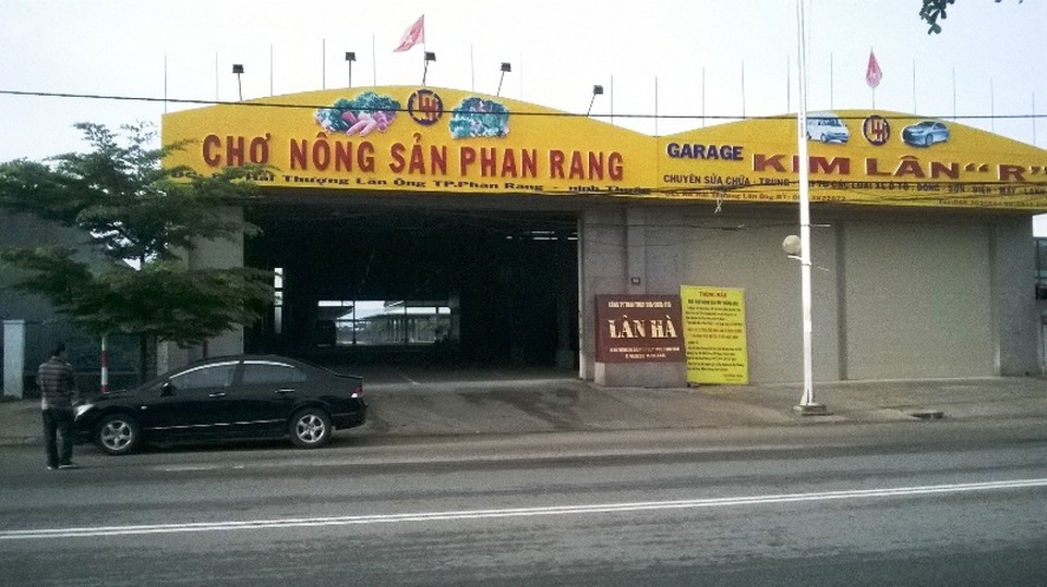 Tiểu thương chê chợ mới vì giá thuê quá cao - 3 Chợ mới Lân Hà, địa điểm sẽ tiếp nhận bà con tiểu thương chợ Tấn Tài sau khi đóng cửa