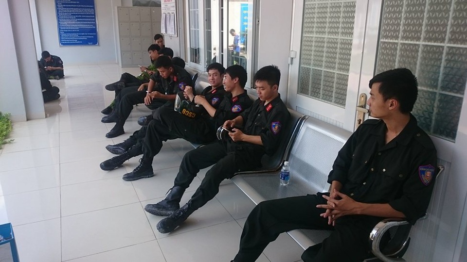 Cảnh sát cơ động được yêu cầu đến giữ gìn trật tự