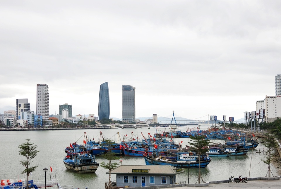 Cảnh quan đôi bên bờ sông Hàn trong tương lai sẽ được quy hoạch theo hướng hiện đại, mang bản sắc và tạo dựng thương hiệu cho Đà Nẵng