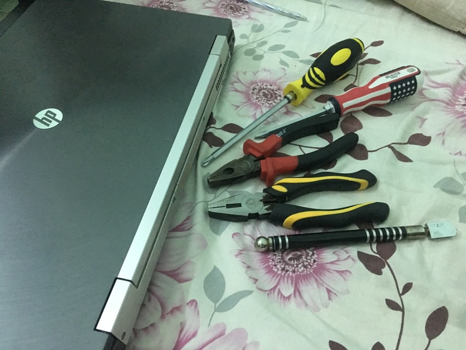 Công cụ các đối tượng sử dụng để trộm cắp tài sản