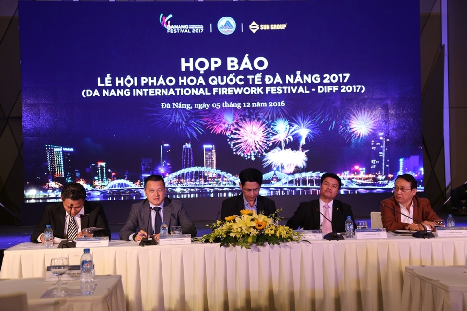 Họp báo thông tin chính thức về lễ hội pháo hoa quốc tế Đà Nẵng 2017diễn ra trong ngày 5/12