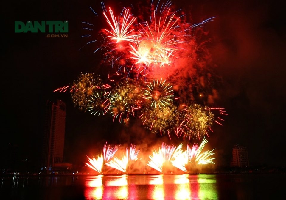 Lễ hội pháo hoa quốc tế Đà Nẵng 2017 sẽ có 5 đêm trình diễn vào các tối thứ Bảy hàng tuần từ 29/4 - 24/6