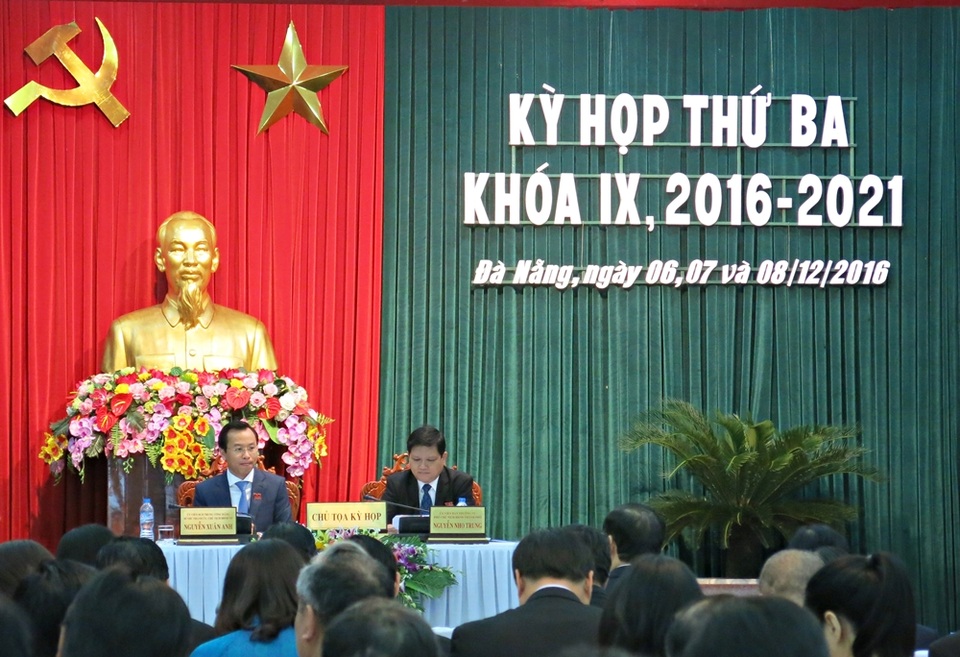 Kỳ họp thứ ba - kỳ họp thường lệ cuối năm 2016, nhiệm kỳ 2016-2021 của Hội đồng nhân dân (HĐND) thành phố Đà Nẵng vừa chính thức khai mạc.