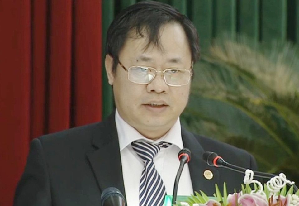 Nhà thầu nào có “thành tích” thi công kém cho luôn vào danh sách đen! - 2 Ông Vũ Quang Hùng - Giám đốc Sở Xây dựng Đà Nẵng thừa nhận thực trạng một số chung cư mới đưa vào sử dụng đã có căn hộ bị hư hỏng