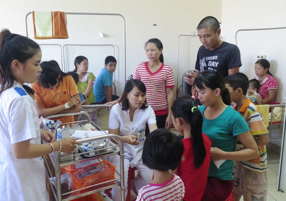 Dự kiến trong ngày mai 27/9, 18 bệnh nhân đang điều trị tại Khoa Nội tổng hợp, Bệnh viện Nhi tỉnh và Khoa Truyền nhiễm, Bệnh viện Đa khoa tỉnh Nam Định cũng sẽ được xuất viện