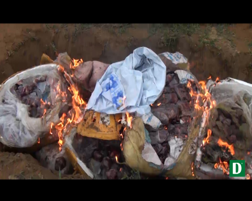 2 tấn nội tạng bốc mùi vào khu công nghiệp tiêu thụ - 1 2 tấn nội tạng bốc mùi vào khu công nghiệp tiêu thụ - 1