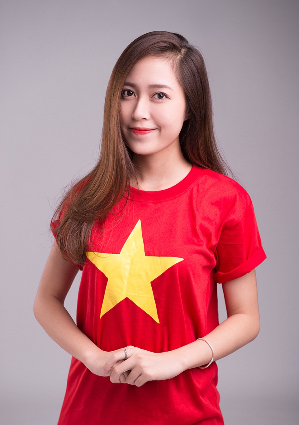 Du học sinh và hot teen Việt chụp ảnh "hướng về biển đảo quê hương" - 14 Du học sinh và hot teen Việt chụp ảnh "hướng về biển đảo quê hương" - 14