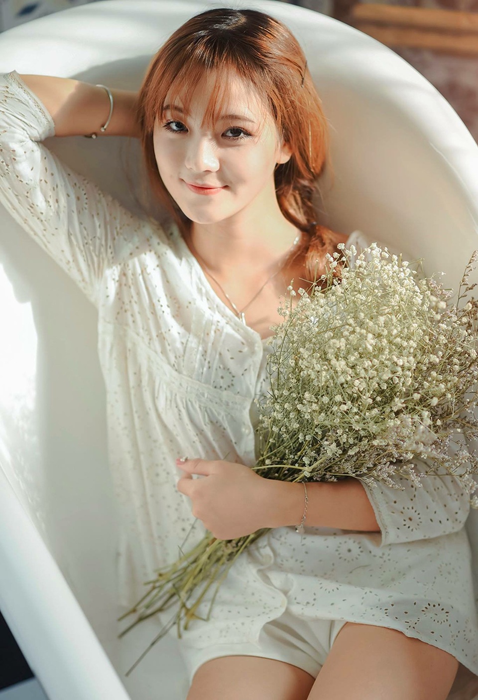 Hiện nay, Thu Hương đã đứng ra tự kinh doanh. Cô góp mặt trong cả lĩnh vực thời trang và đồ uống.