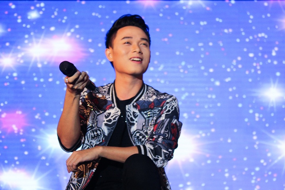 Sinh viên trường Báo mở màn mùa lễ Halloween - 7 Trúc Nhân với nụ cười thiên thần “đánh cắp” trái tim người hâm mộ